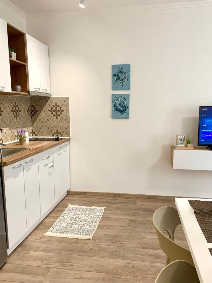 Sol Lux Studio Apartments 2Nd Floor Durres Ngoại thất bức ảnh